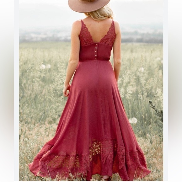 Joyfolie Dresses & Skirts - Joyfolie Katya Maxi Dress Red Clay - L